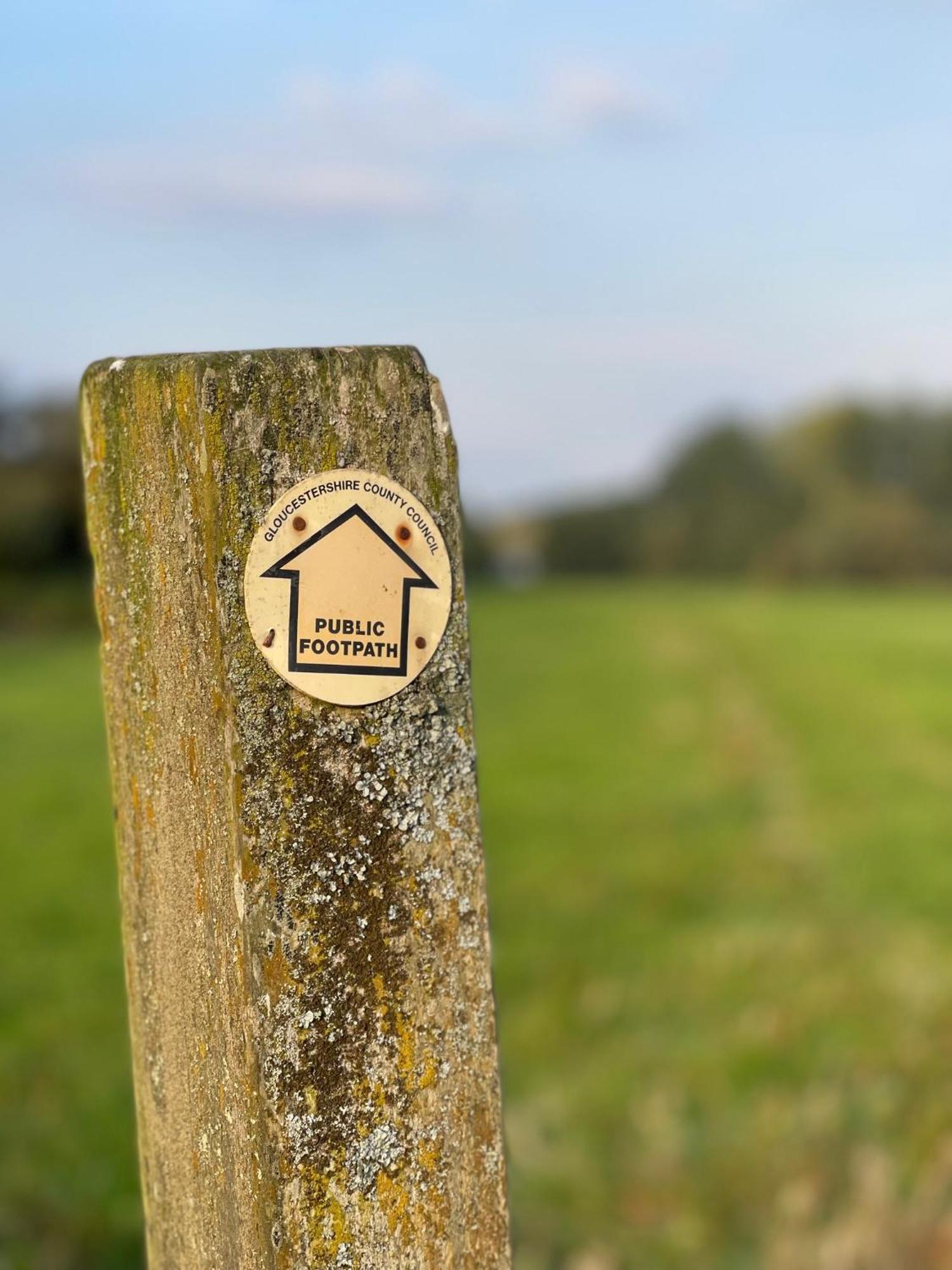 Severnside Boat And Caravan Park Gloucestershire - Caravan 1 Deerhurst Εξωτερικό φωτογραφία
